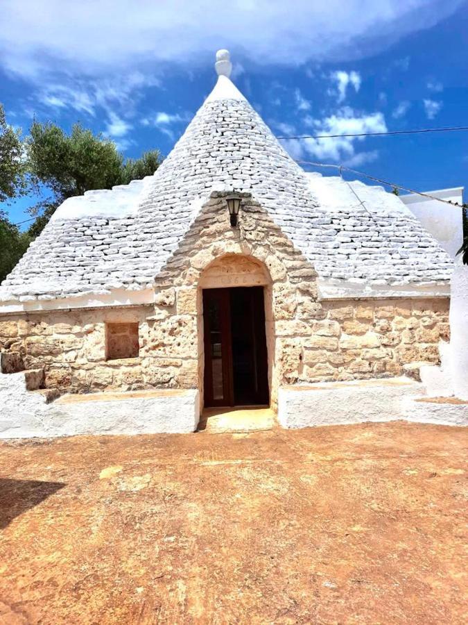 Вілла Trullo Antelmi Чельє-Мессапіка Екстер'єр фото