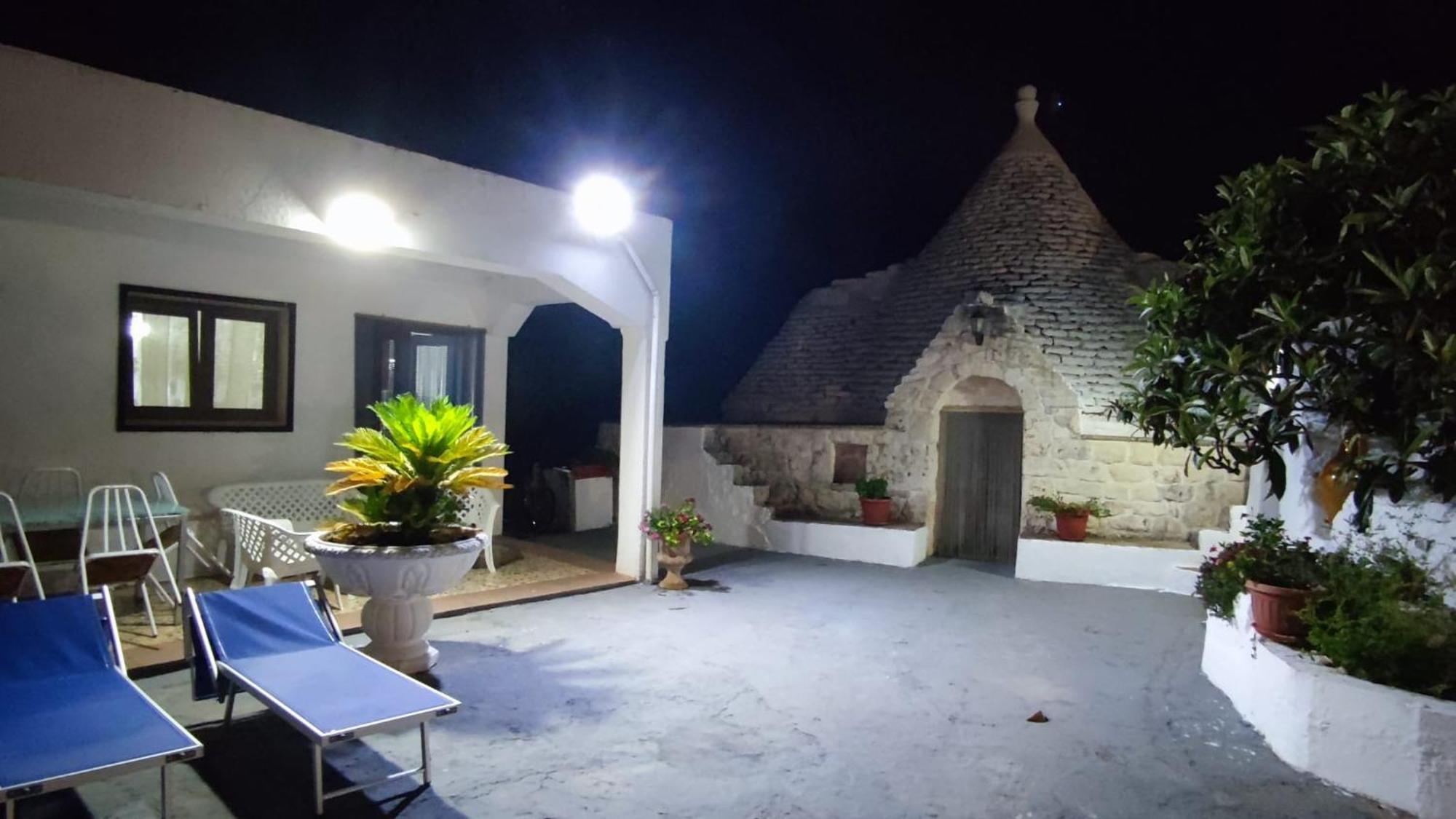 Вілла Trullo Antelmi Чельє-Мессапіка Екстер'єр фото