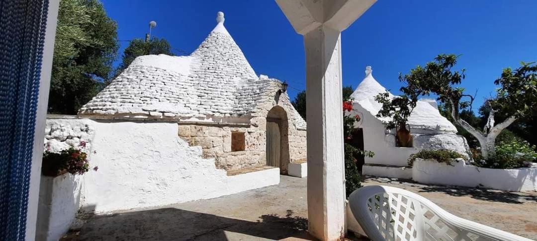 Вілла Trullo Antelmi Чельє-Мессапіка Екстер'єр фото